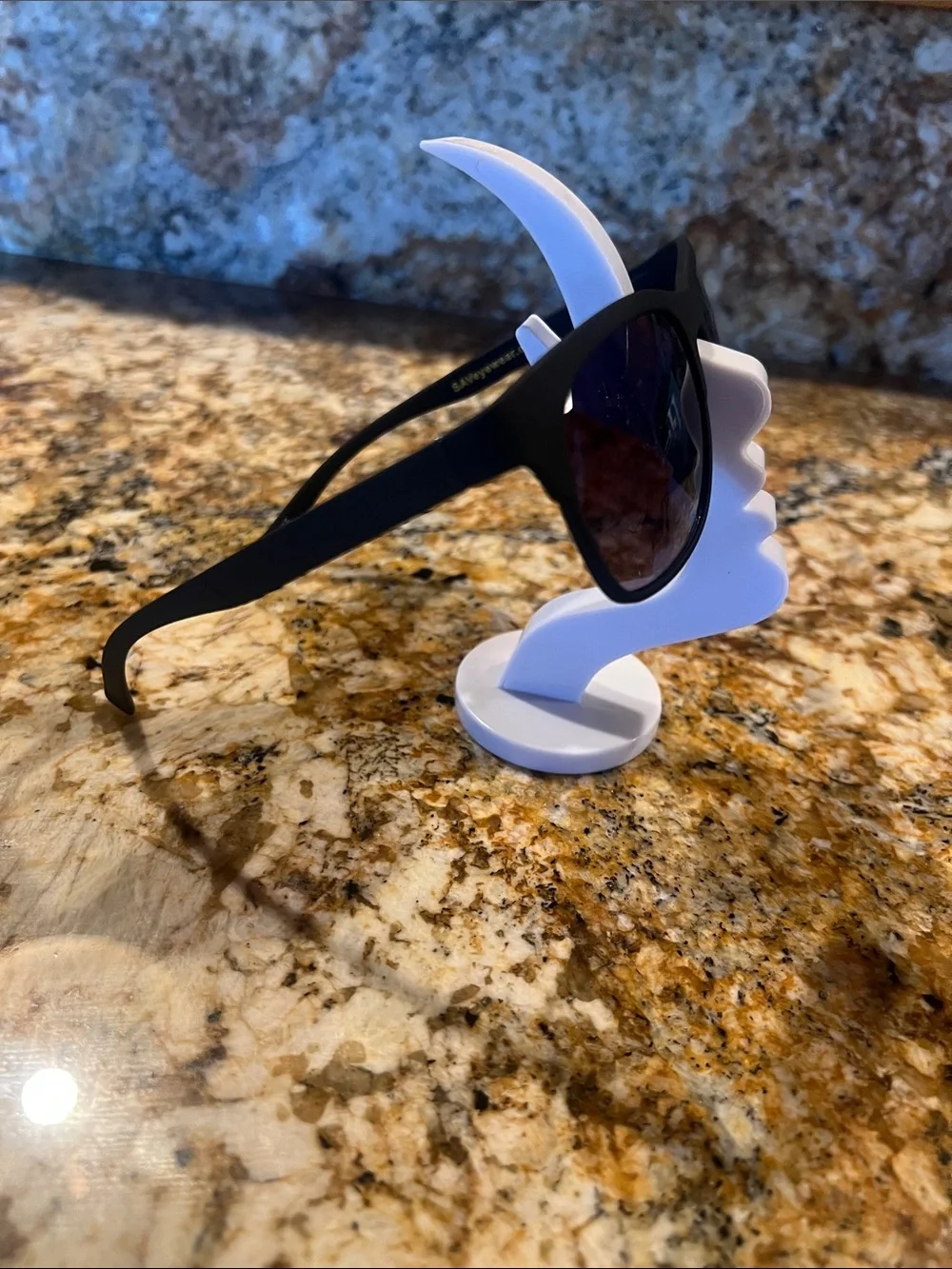 Bifocal Reading Sunglasses with Brown Gradient Lenses